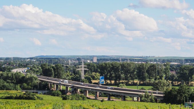 A671: Mainbrücke Hochheim am 24. Januar vollständig gesperrt wegen Instandsetzungsarbeiten