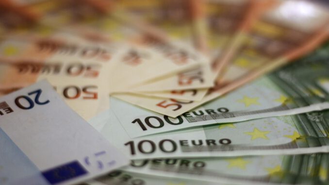 Hofheim will Kassenkredit auf 50 Millionen Euro erhöhen wegen aufgebrauchter Rücklagen Hofheim will Kassenkredit auf 50 Millionen Euro erhöhen wegen aufgebrauchter Rücklagen
