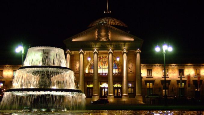 Wiesbaden kündigt Sicherheitsauflagen für Silvesternacht am Bowling Green an