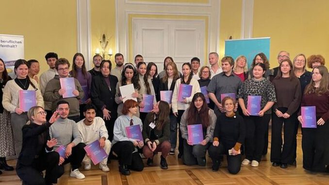 Wiesbaden meldet Rekord: 34 Auszubildende und junge Fachkräfte absolvierten Praktika im europäischen Ausland Wiesbaden meldet Rekord: 34 Auszubildende und junge Fachkräfte absolvierten Praktika im europäischen Ausland